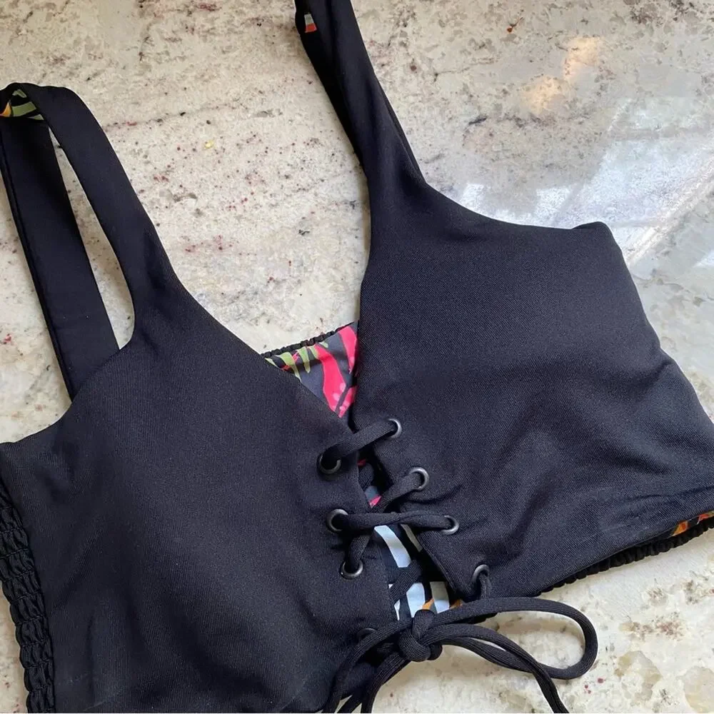 Maaji $79 Hat Black Dazzling Reversible Lace Up Bikini Top sz SMALL